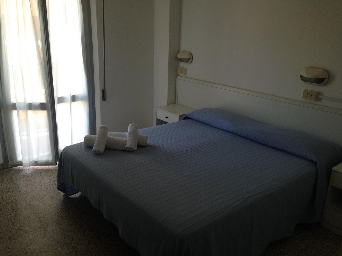Hotel Cecchini Marebello Eksteriør billede